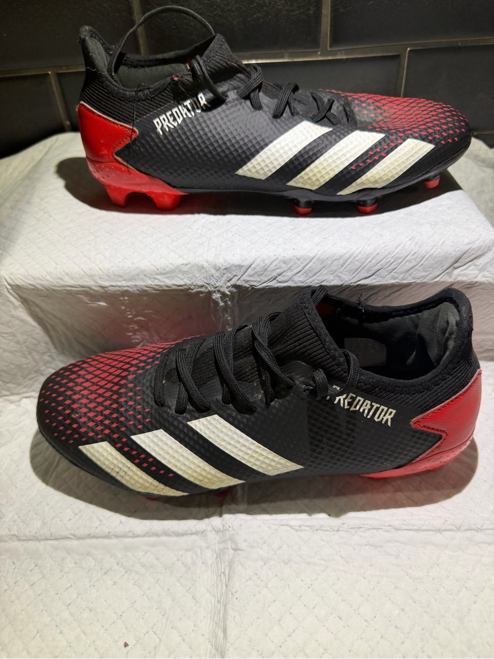 Adidas Predator 20.3 FG Low Soccer Cleats Men’s Size 7- EE9556- Read